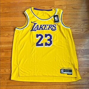 Nike Lakers LeBron James 23 Basketball Jersey Yellow Size 56 XXL